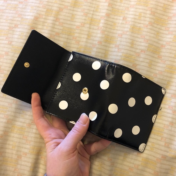 Kate Spade Wallet - Picture 3 of 8
